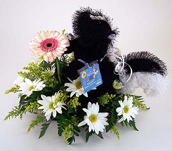 Skunk bouquet